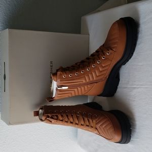 NEW Marc Fisher Pierce Chevron Stripe Lace Up Boot